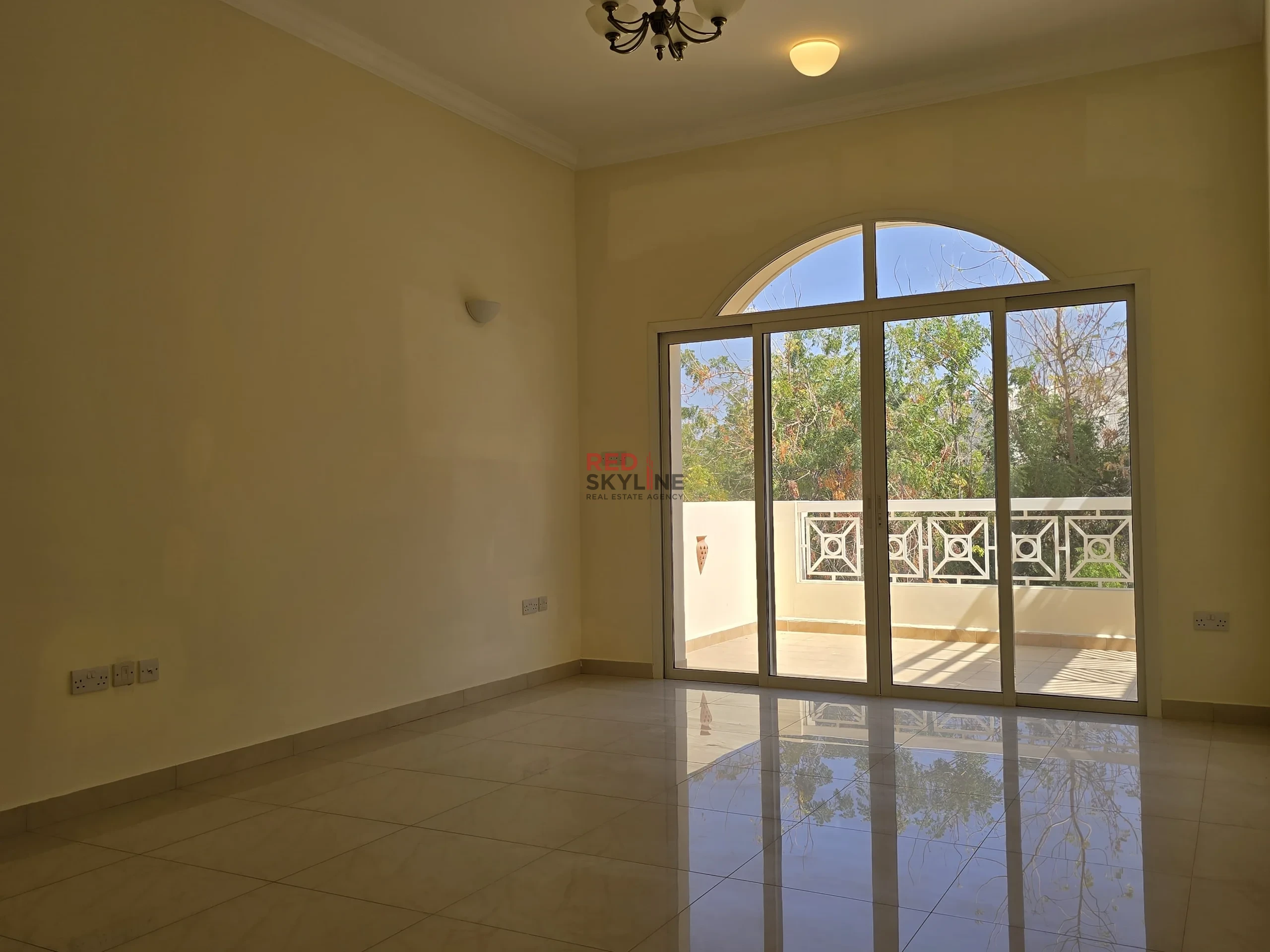 5 Bedroom Villa in Al Qurum - Photo 12
