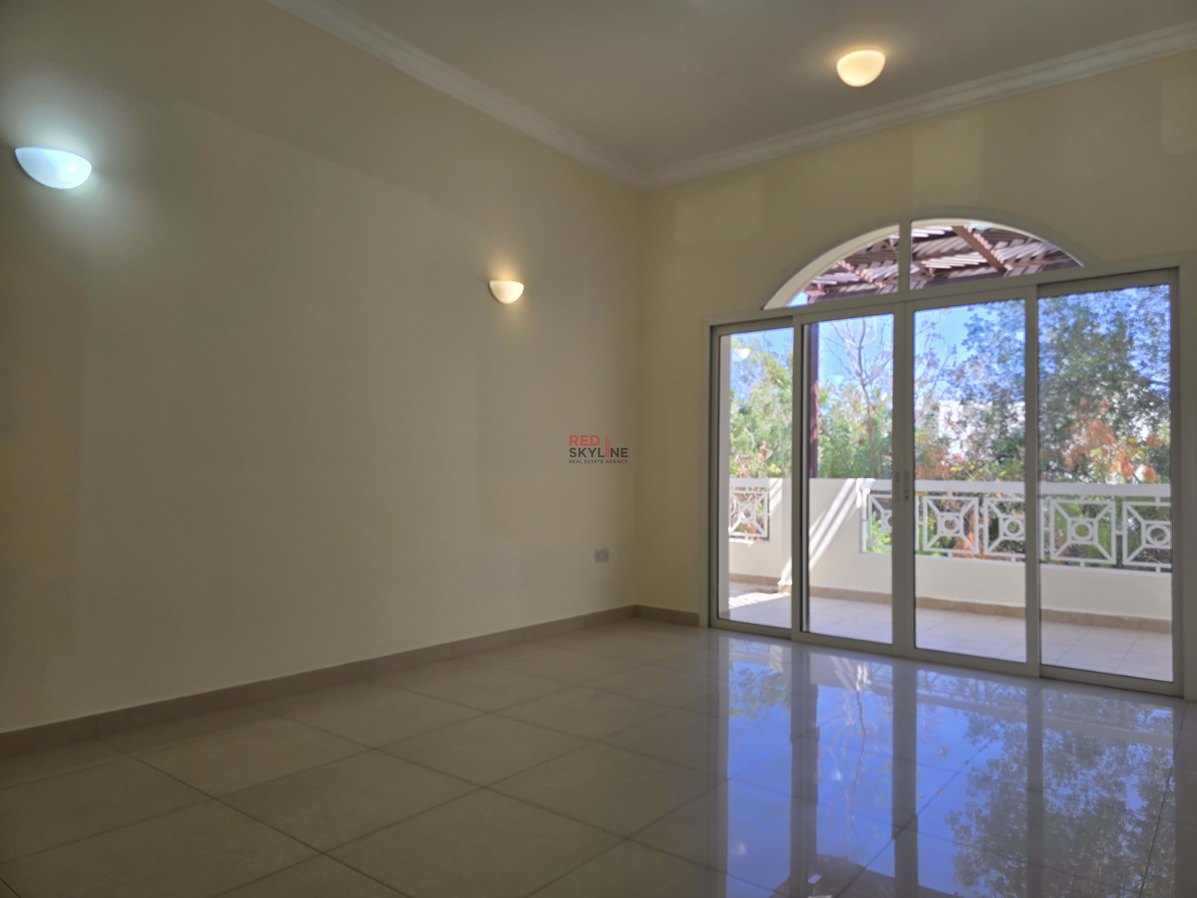 5 Bedroom Villa in Al Qurum - Photo 10