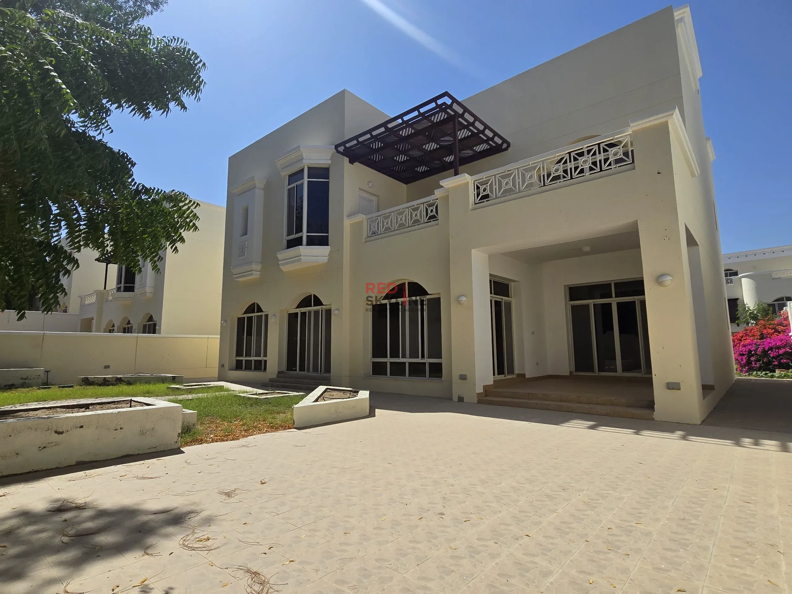 5 Bedroom Villa in Al Qurum - Photo 17
