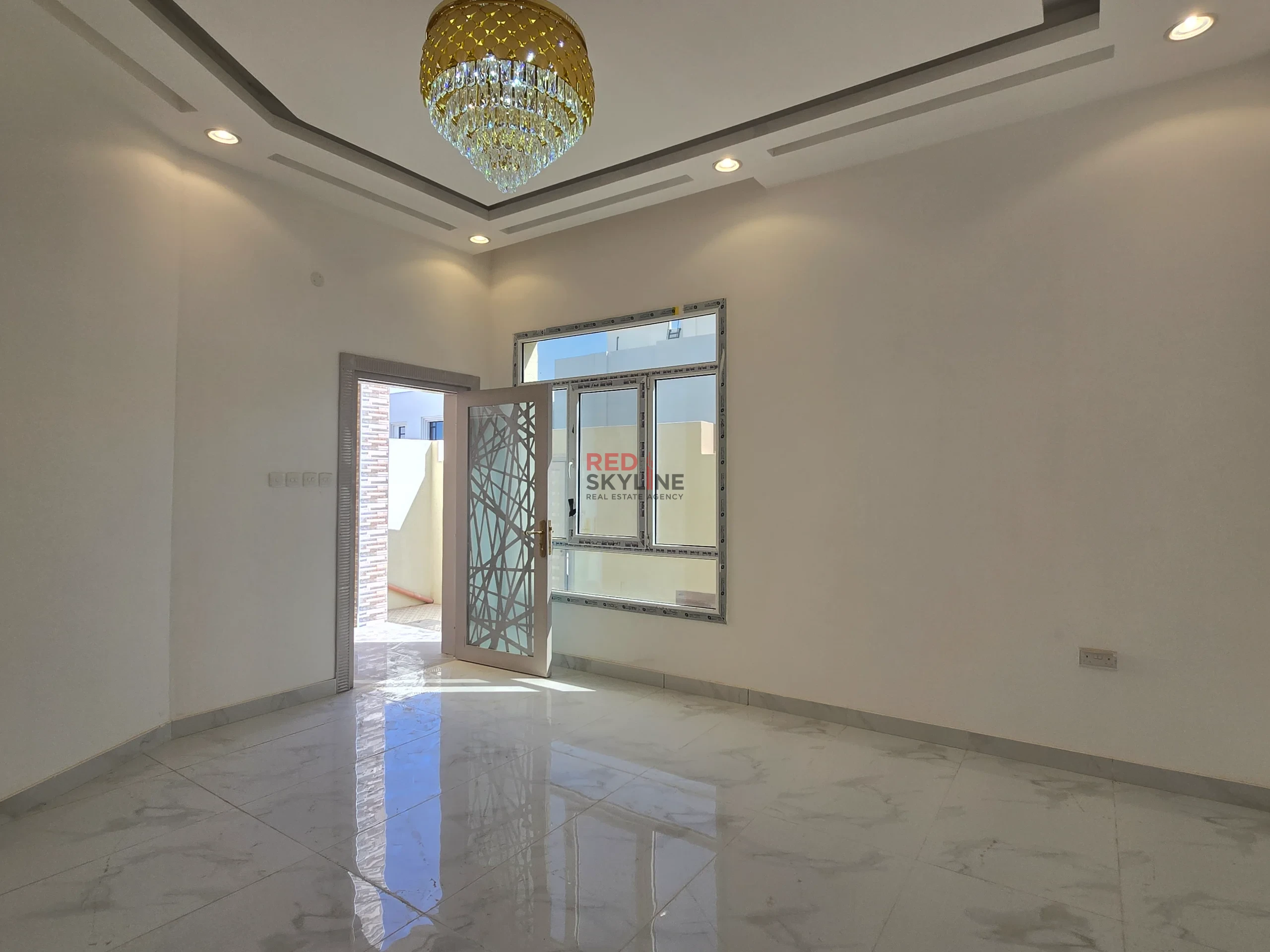 6 Bedroom Villa in Ghala - Photo 3