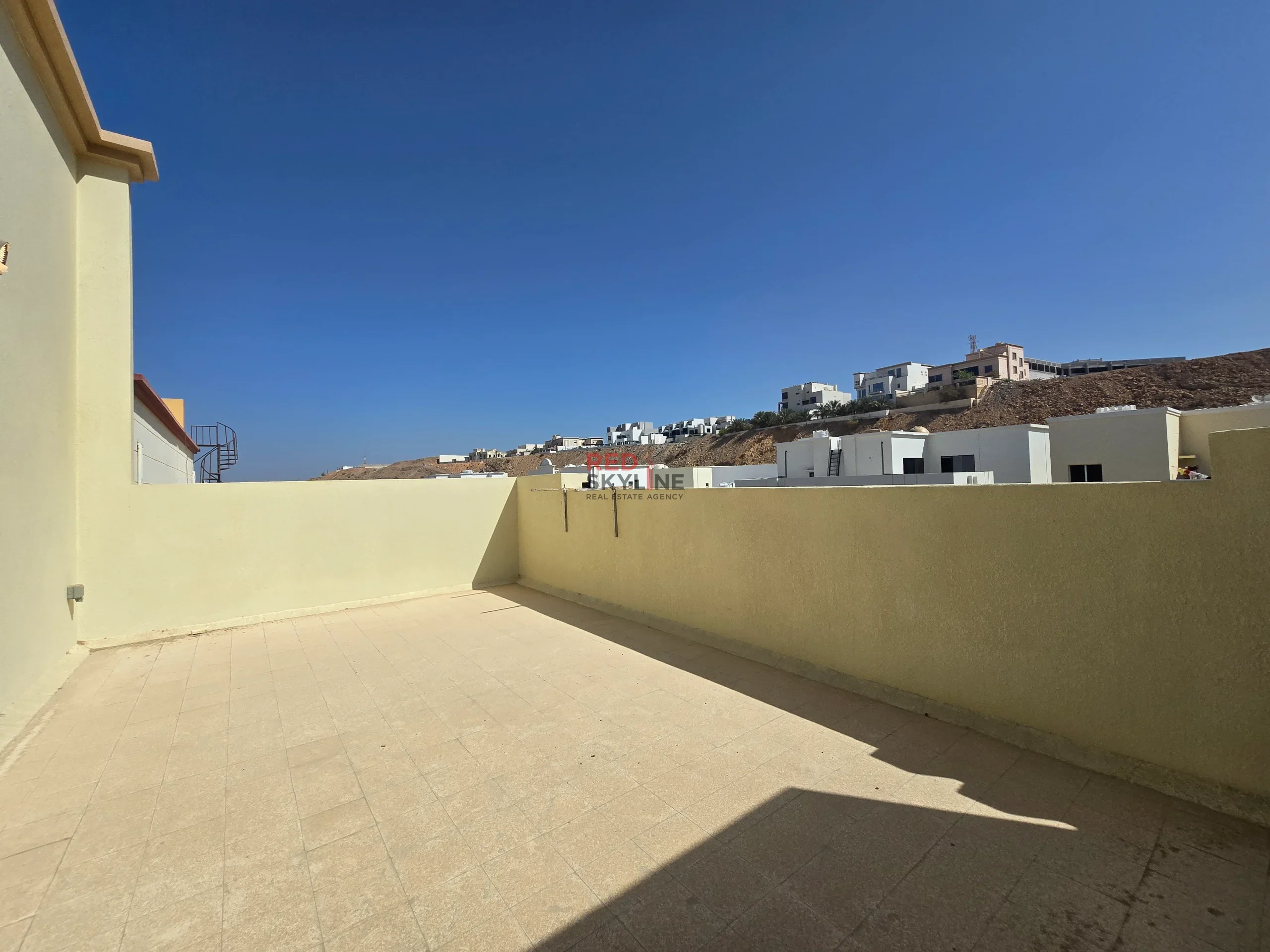 6 Bedroom Villa in Ghala - Photo 11