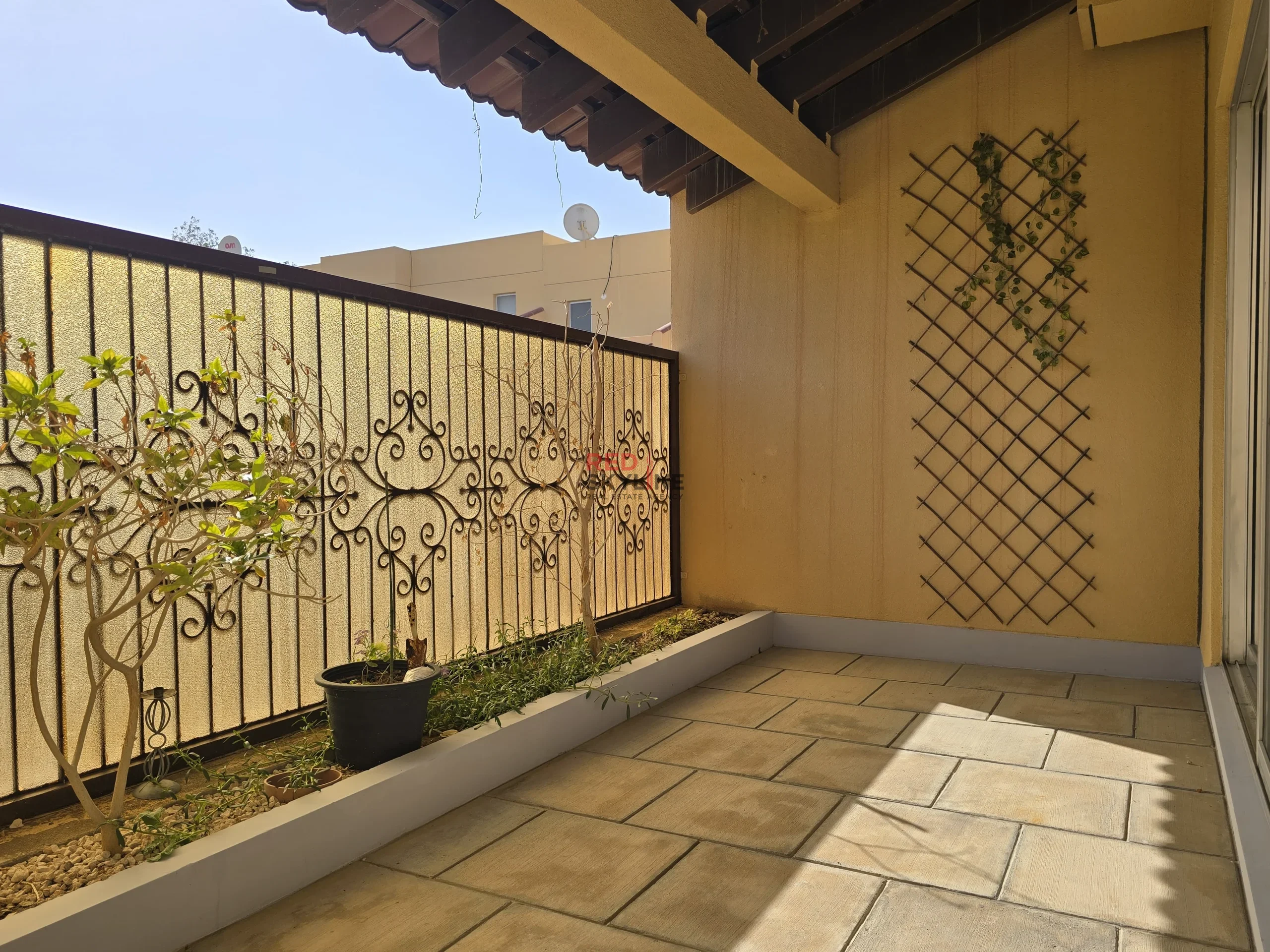 2 Bedroom Townhouse in Madinat Al Sultan Qaboos - Photo 5