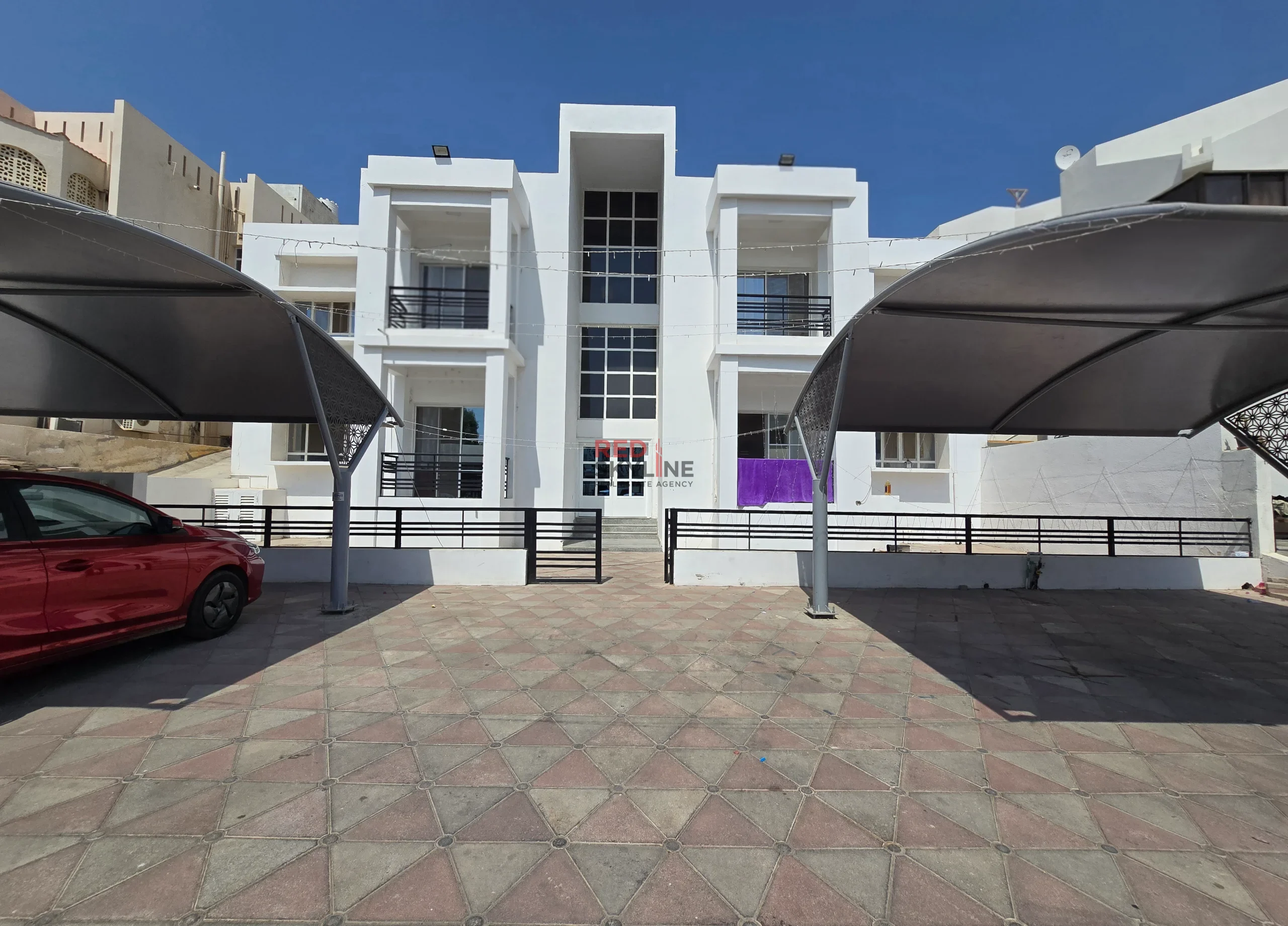 2 BR Apartment in Al Qurum