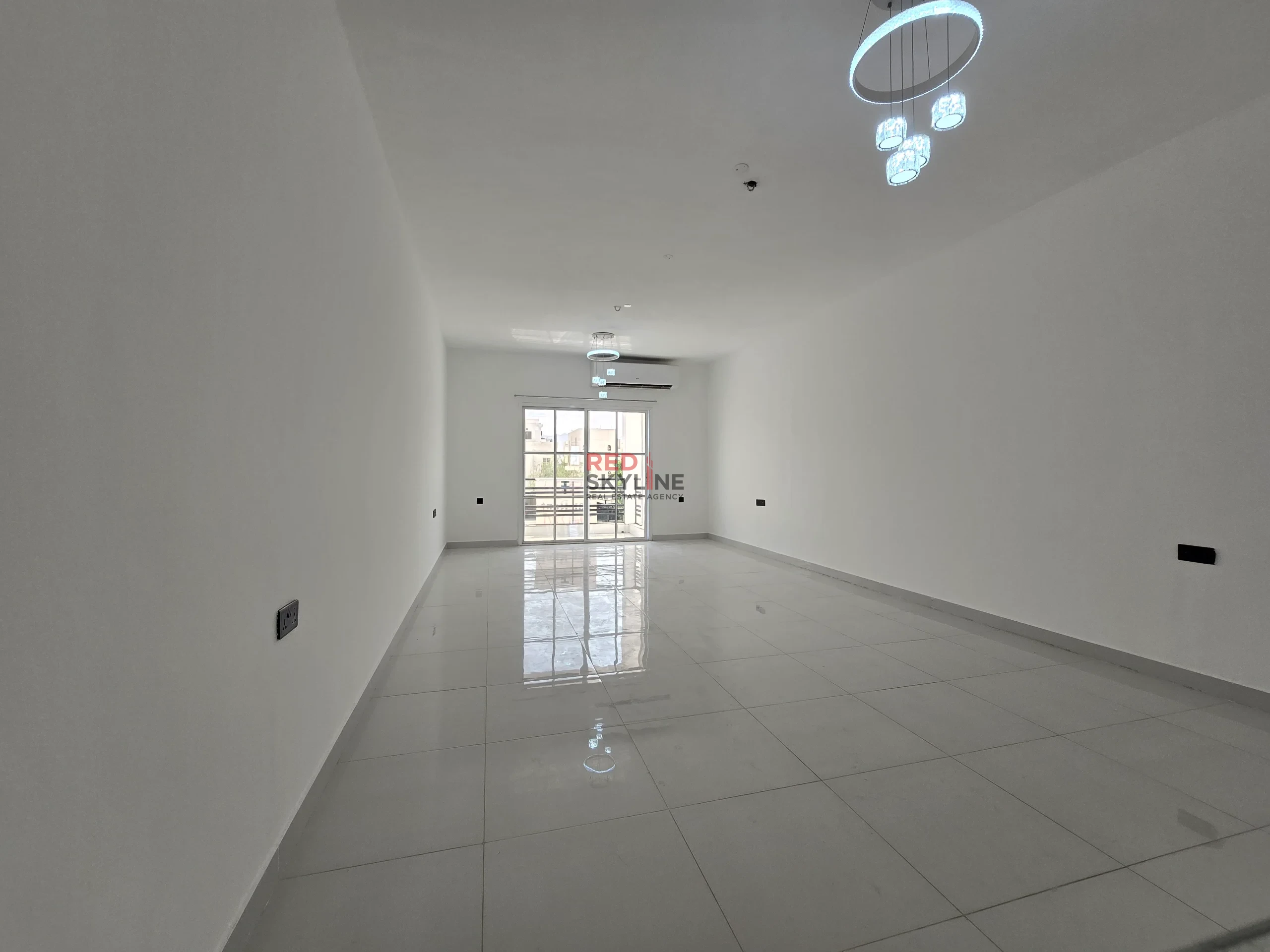 2 Bedroom Apartment in Al Qurum - Photo 2
