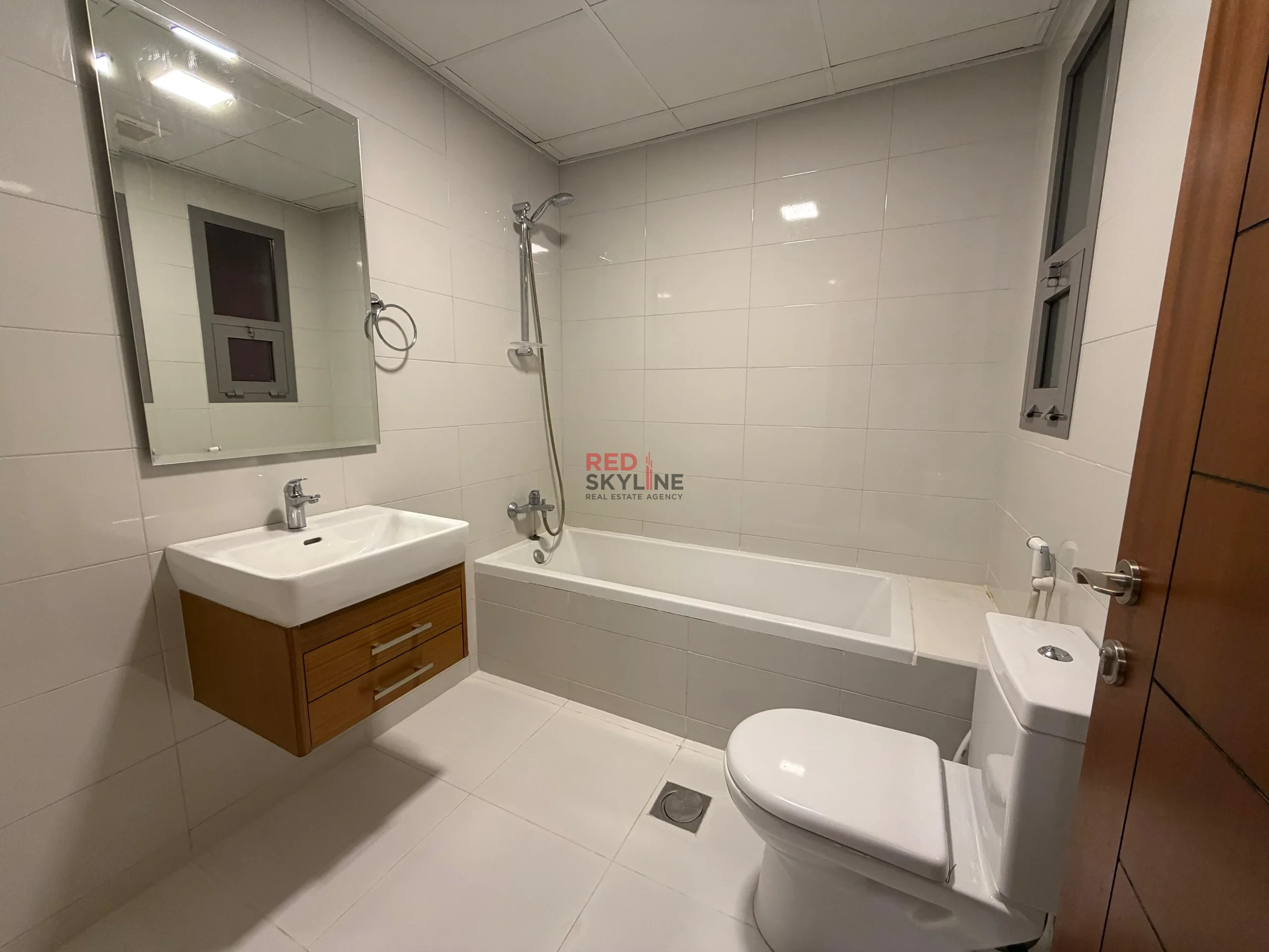 2 Bedroom Apartment in Muscat Hills - Photo 5