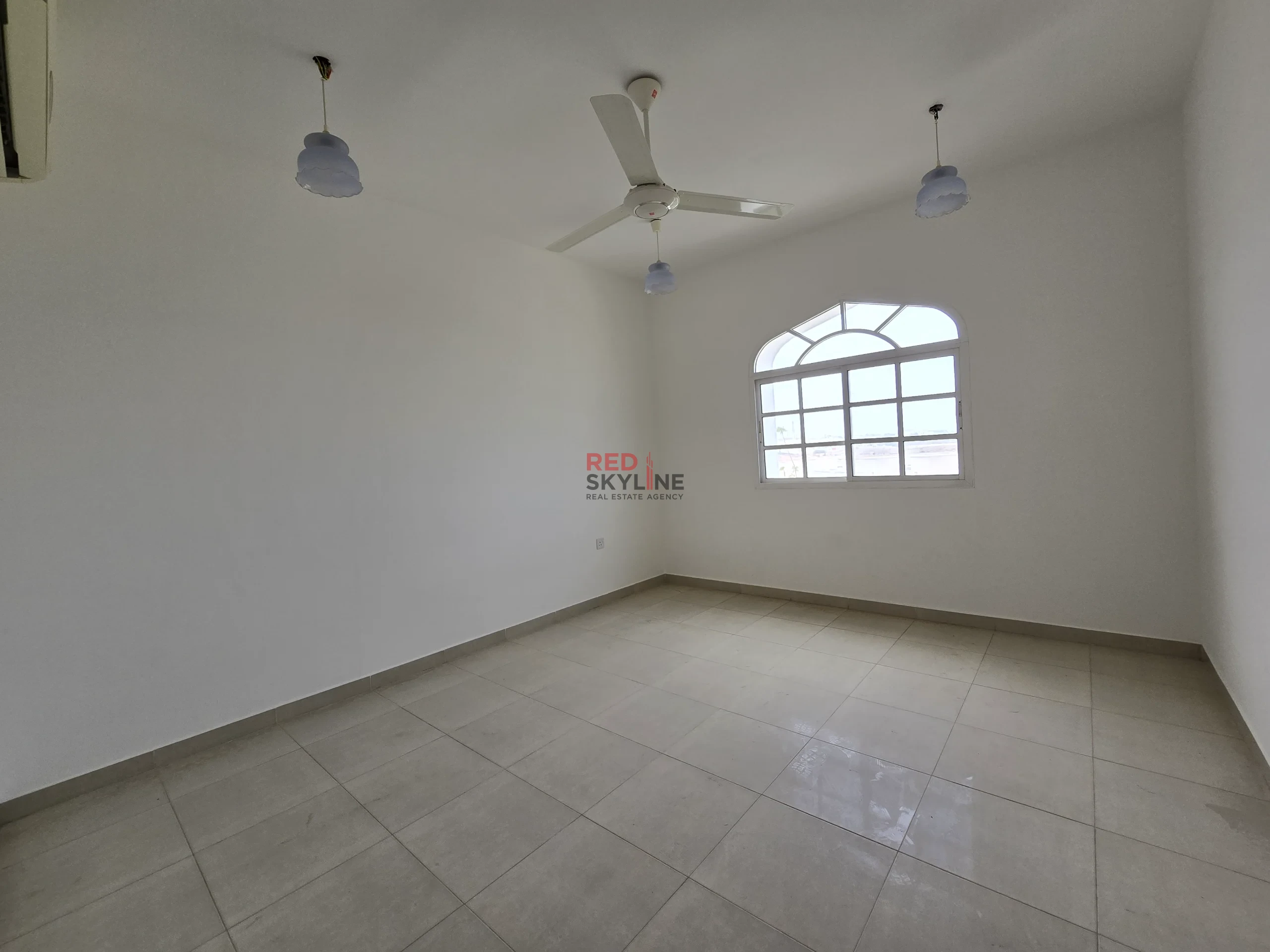 2 Bedroom Penthouse in Al Qurum - Photo 9