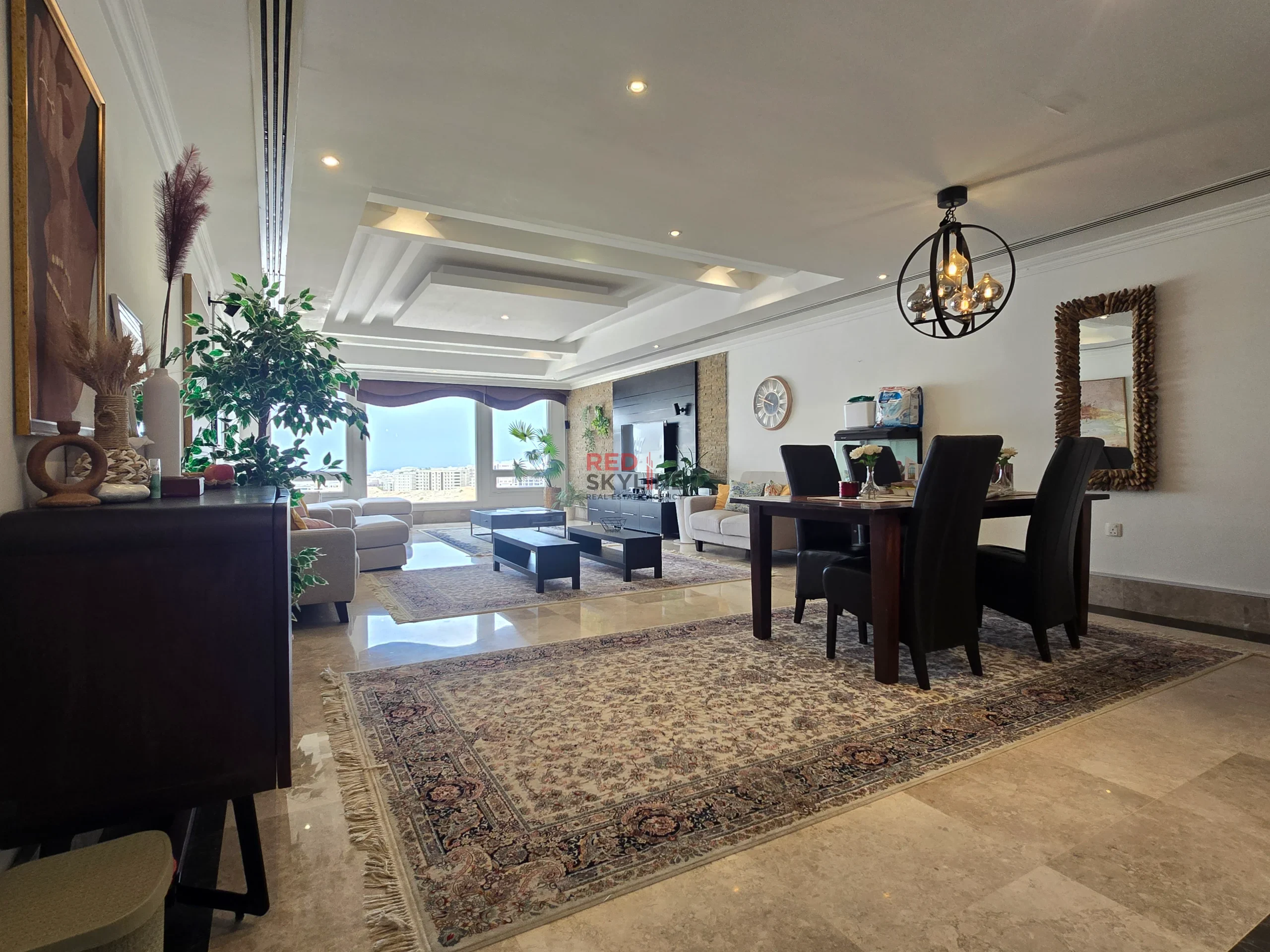 4 Bedroom Villa in Al Qurum - Photo 3