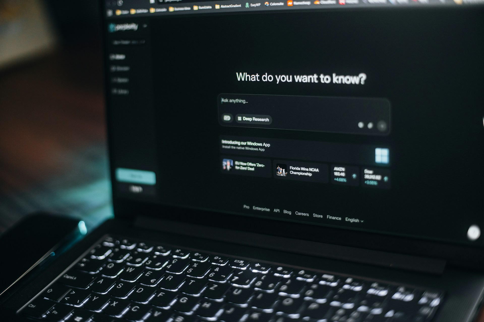 Google vs ChatGPT: When to Search—and When to Ask