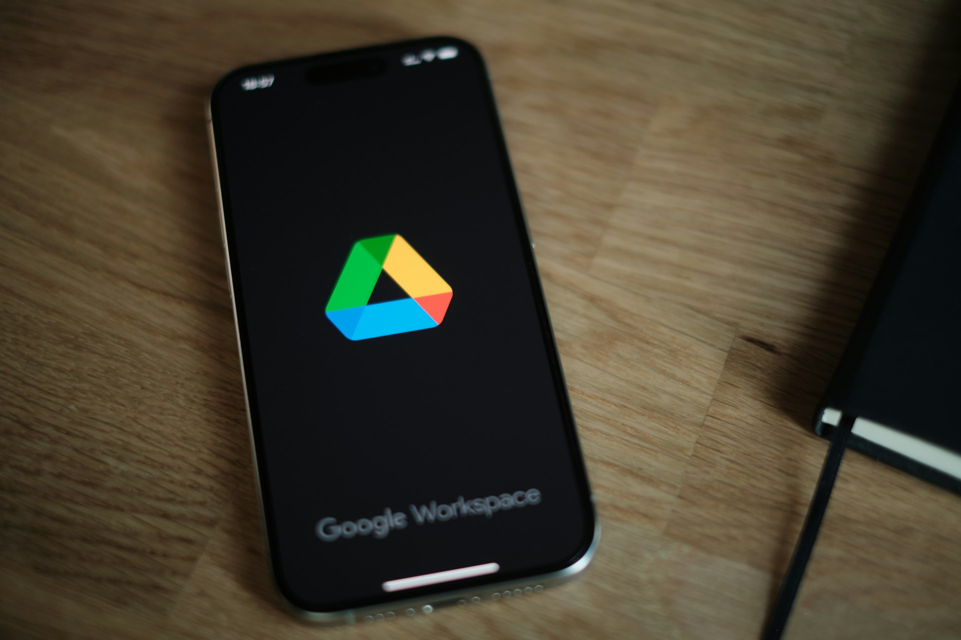 Google Drive vs Dropbox: Which Cloud Fits Your Workflow?