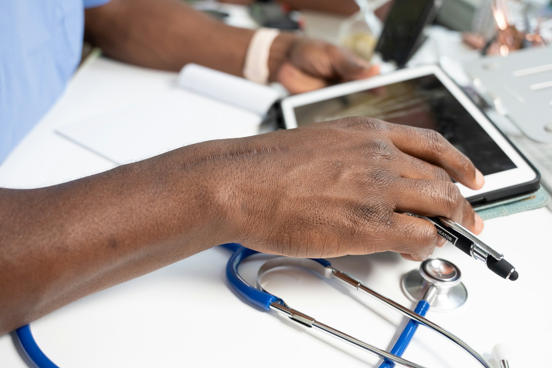 Translate + Hospital Check‑In: Be Understood When It Matters