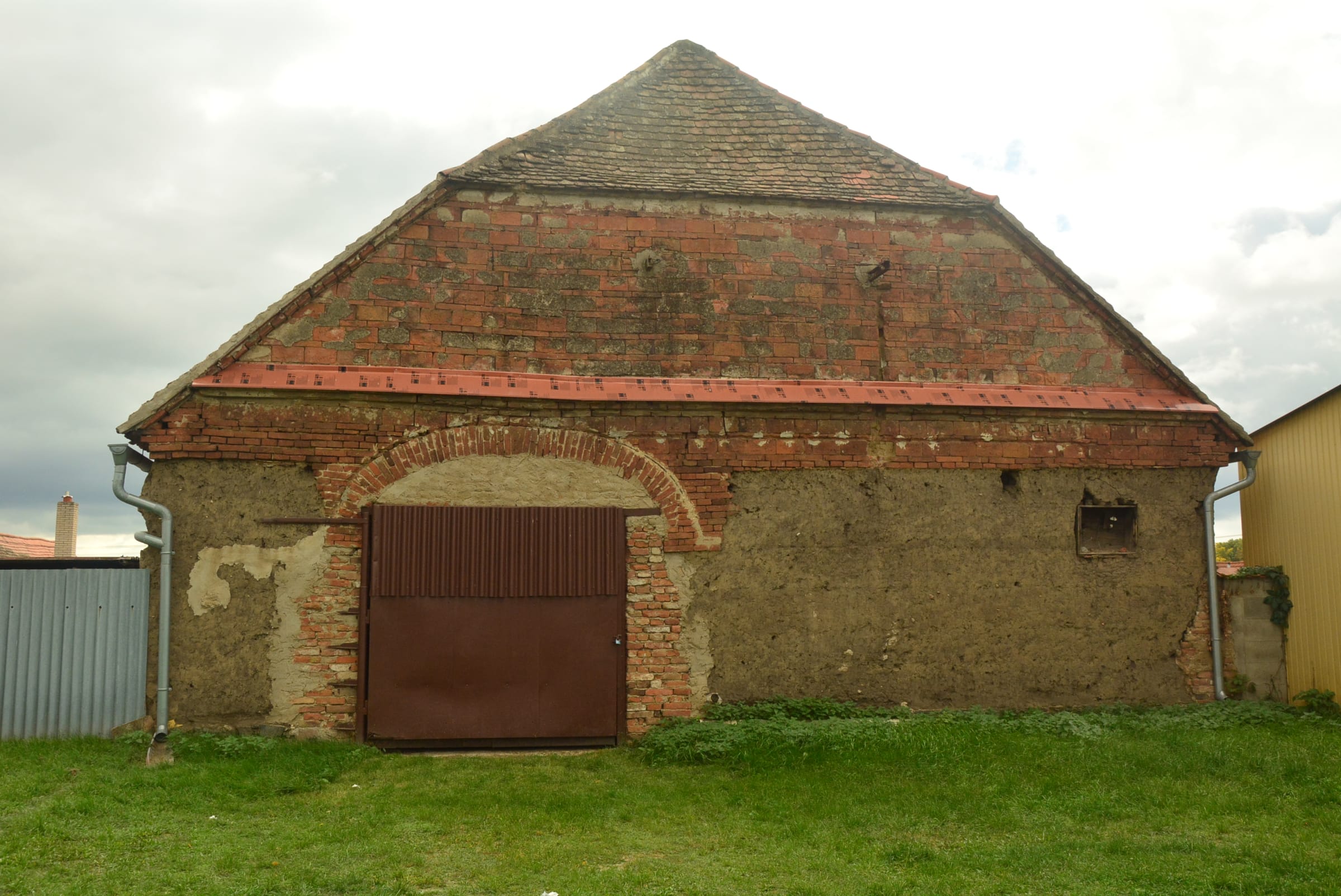 Stodola usedlosti č. p. 84, Krhovice