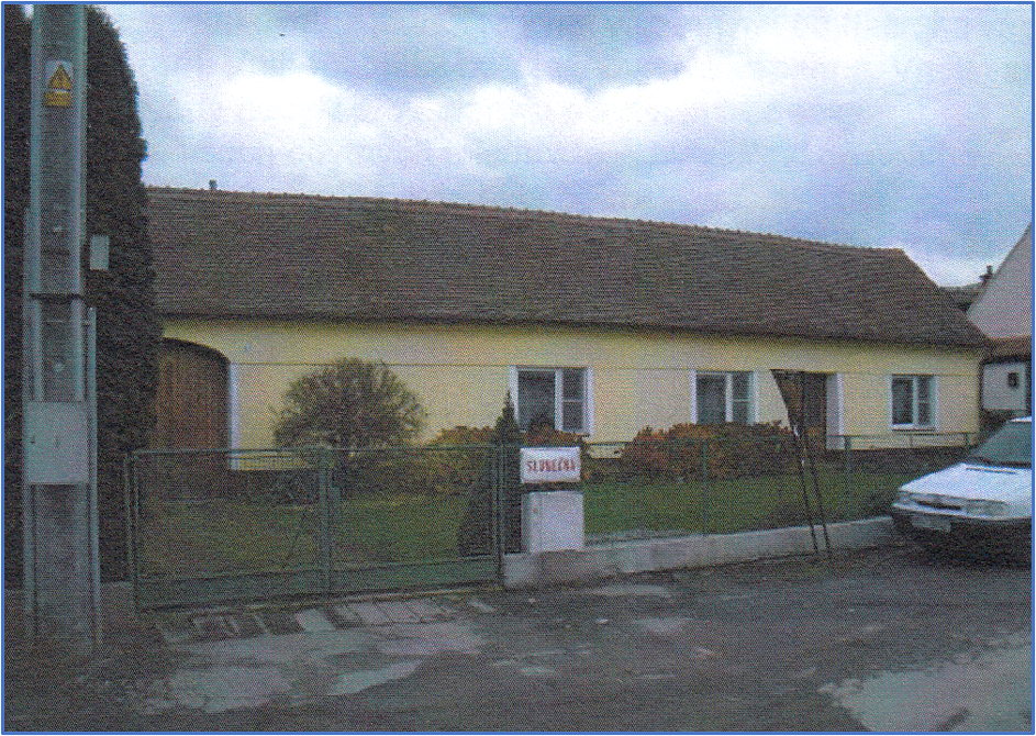 Venkovská usedlost č.p. 27, Neslovice