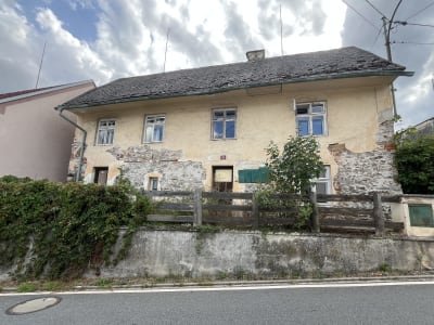 Celkový pohled z ulice
