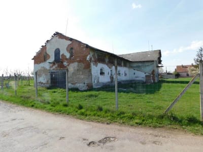 Velký Dvůr, Mariánský dvůr, chlévy na p. č. 2805, kravín?