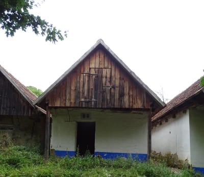 Veletiny - Stará Hora, VPR, vinohradnická lisovna na pozemku st. parc. č. 357, pohled na štítovou stranu lisovny