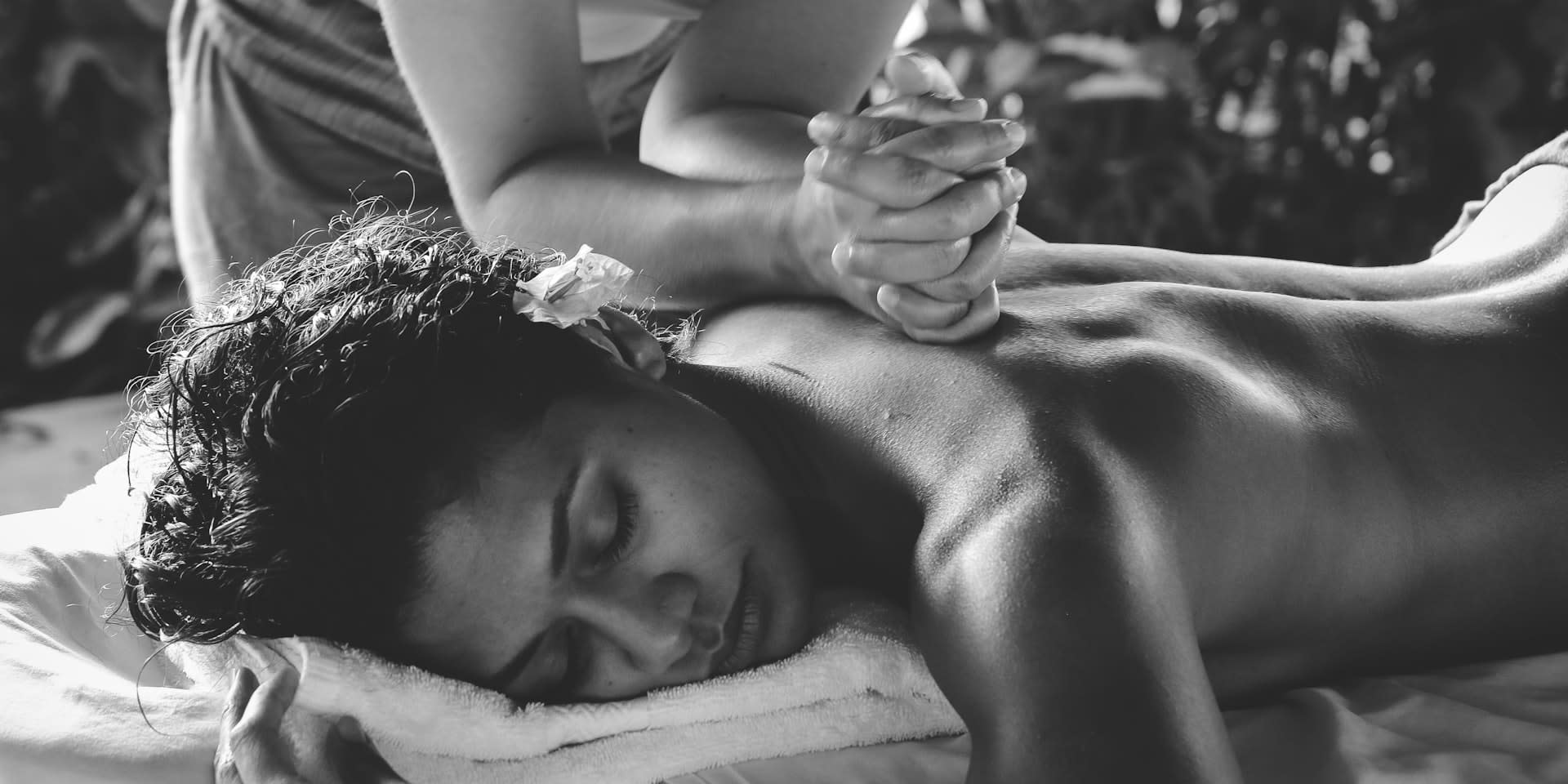 Traditional Thai Massage — photo 1
