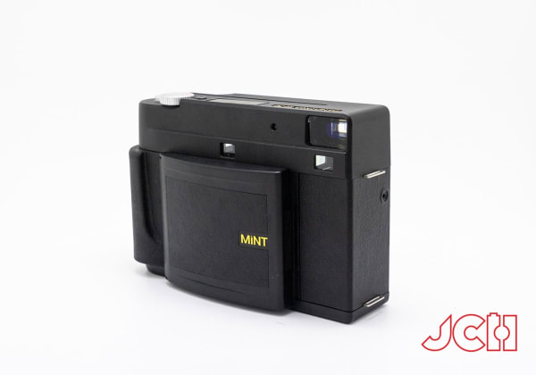 Bellows closed, compact view