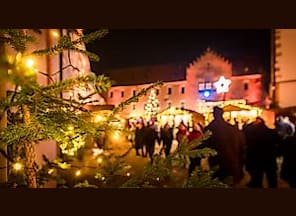 Romantischer Burg-Adventsmarkt