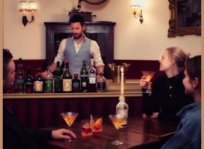 Cocktailtasting - Baker Street Blue Hour