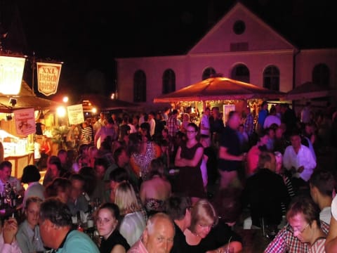 28. Möllner Weinfest 28. Möllner Weinfest