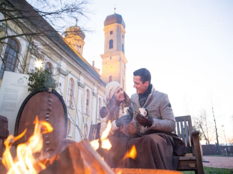 Weihnachtsmarkt: Advent im Schlosshof Friedrichshafen