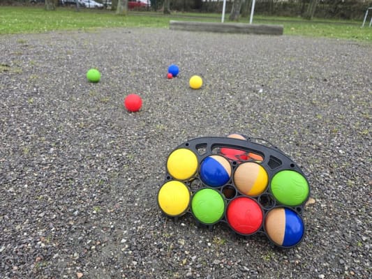 Fußballtennis meets Boccia Fußballtennis meets Boccia