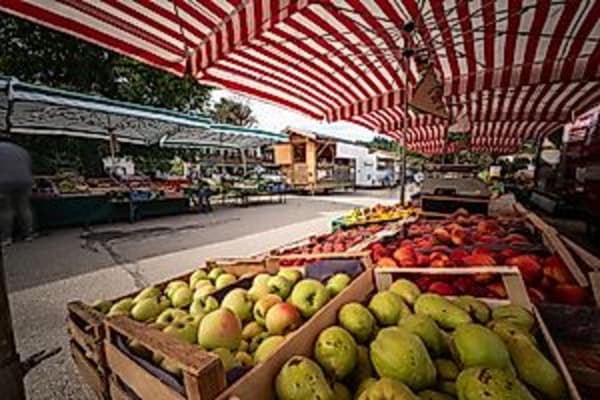 Wochenmarkt in Fischen