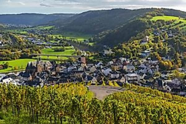 Erde, Wasser, Farbe - Kreativ mit der Natur