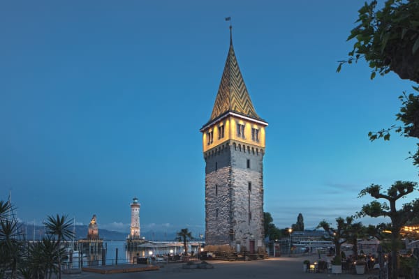 Gruselturm an Halloween