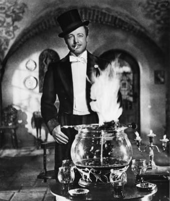 Feuerzangenbowle - original Film von 1944 mit Heinz Rühmann Feuerzangenbowle - original Film von 1944 mit Heinz Rühmann