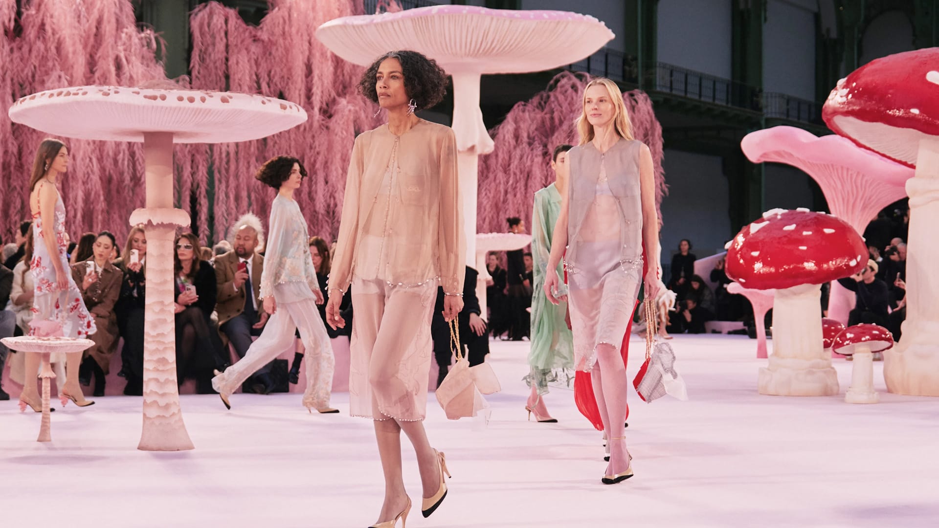 Desfile de Alta Costura CHANEL Primavera-Verano 2026 | ideasDi.com ...
