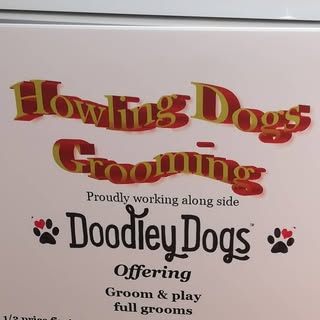 Howling Dogs Grooming