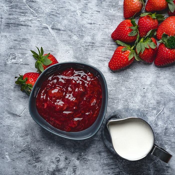 Strawberry sauce