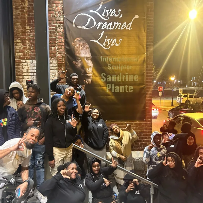 Armstrong’s virtual fundraising Pop-Up Store