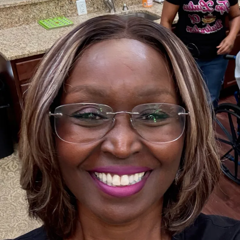 Shondella’s virtual fundraising Pop-Up Store