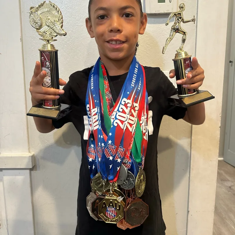 Elijah and’s virtual fundraising Pop-Up Store