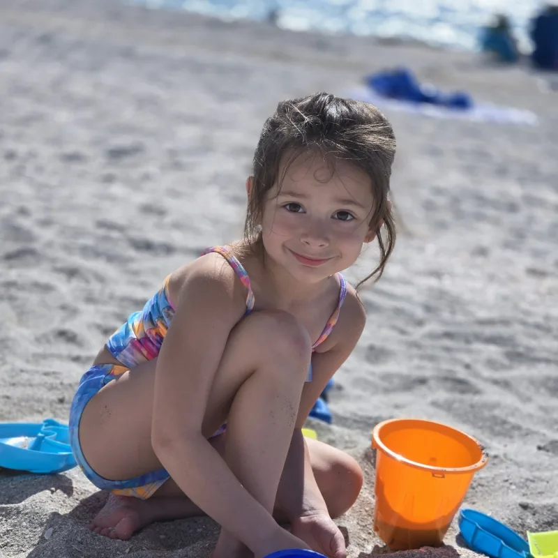 Azlynn’s virtual fundraising Pop-Up Store