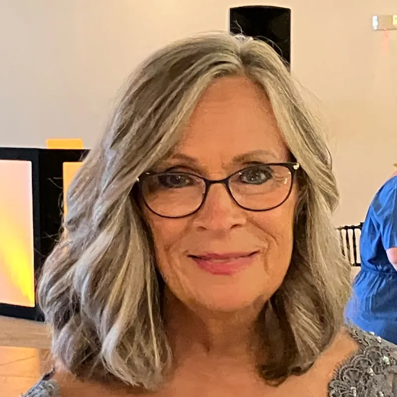 Lori’s virtual fundraising Pop-Up Store