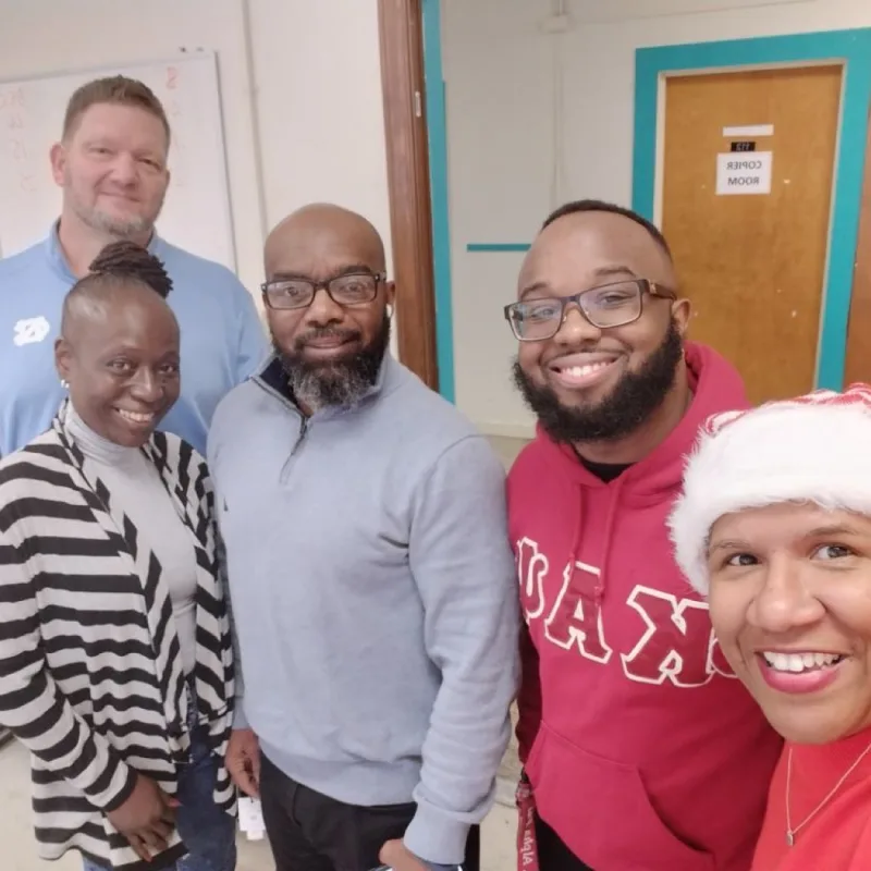 Dr’s virtual fundraising Pop-Up Store