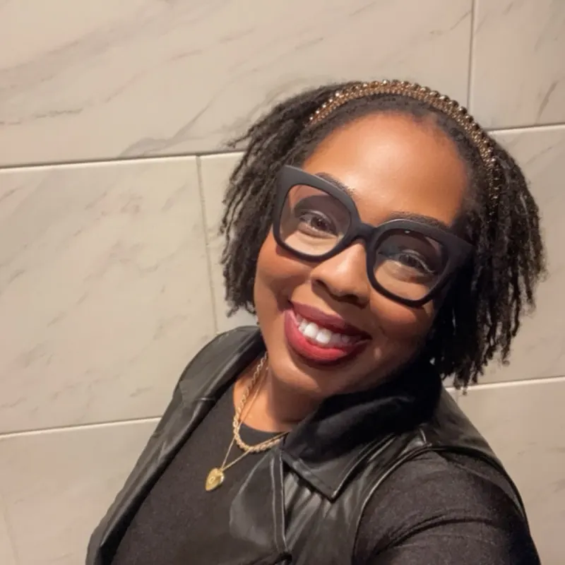 Jessica’s virtual fundraising Pop-Up Store