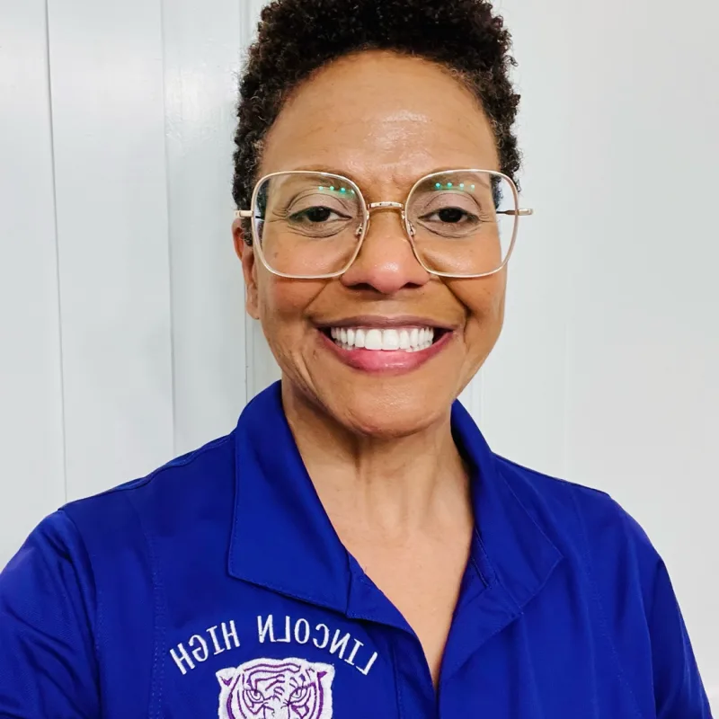 Nicole’s virtual fundraising Pop-Up Store