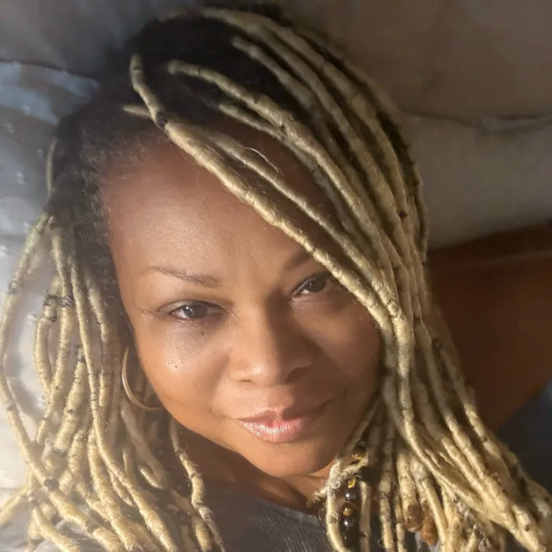 Cecelia’s virtual fundraising Pop-Up Store