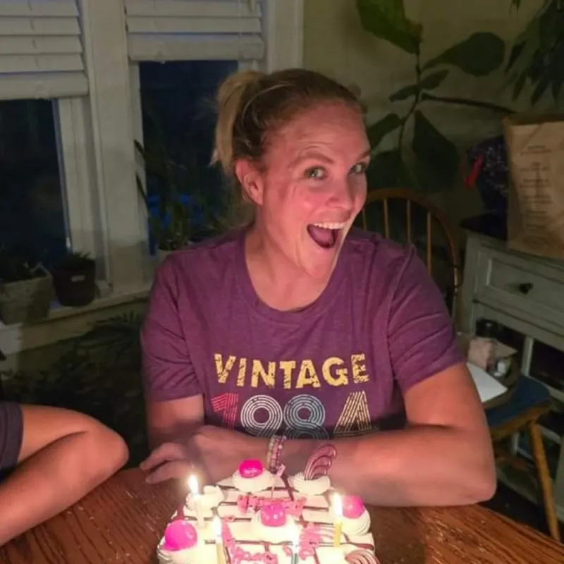 Farrah’s virtual fundraising Pop-Up Store