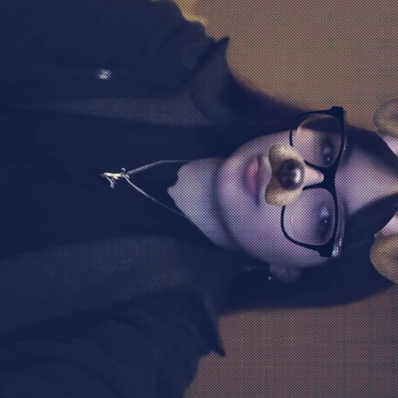 Vanessa’s virtual fundraising Pop-Up Store