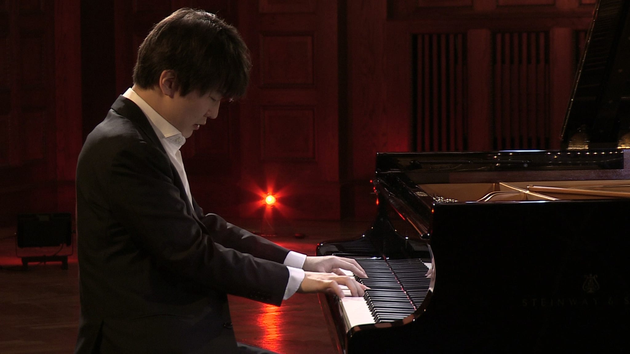 Seong-Jin Cho plays Brahms, Berg and Schubert at Meistersaal Berlin