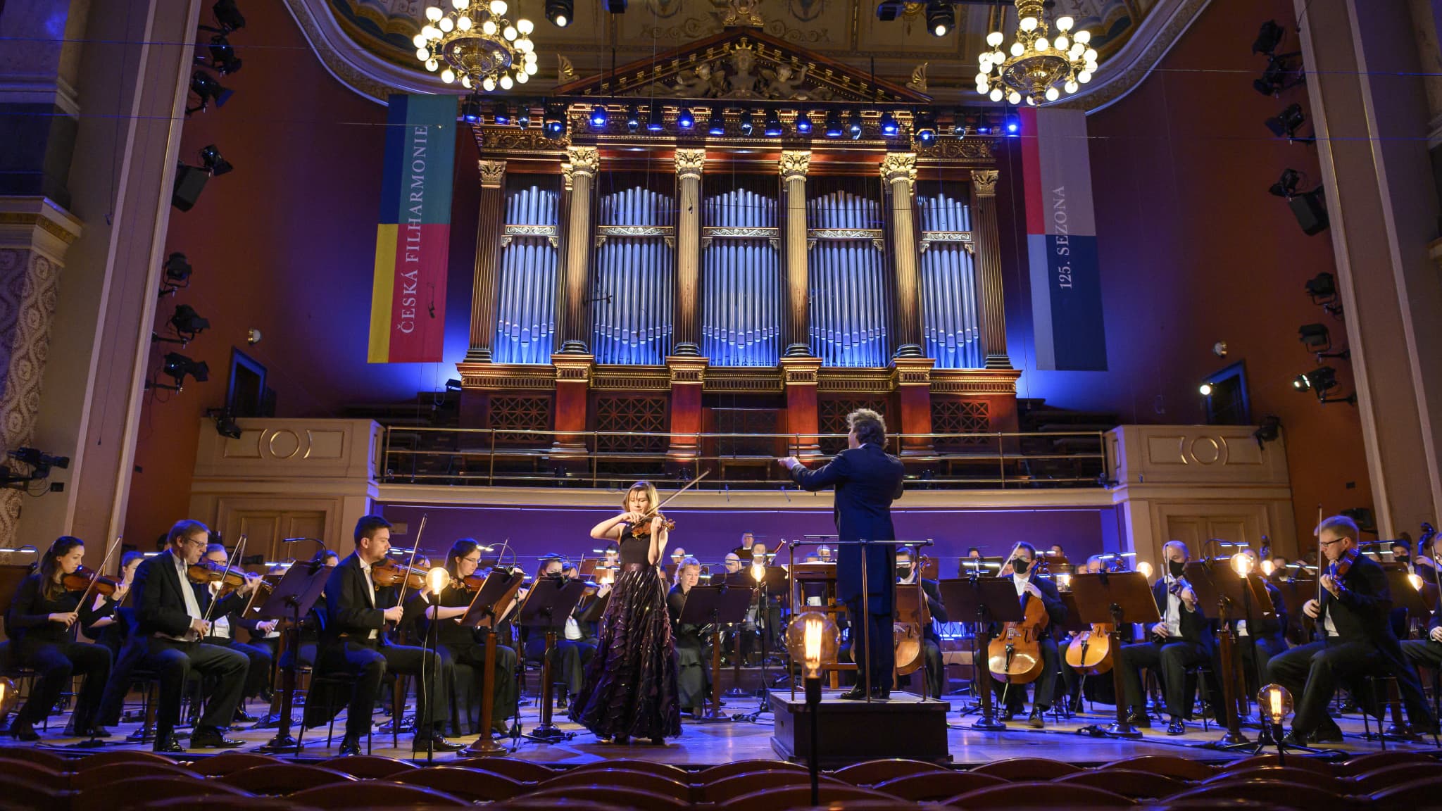 Jakub Hrůša und Lisa Batiashvili mit Saint-Saëns, Brahms & Dvořák