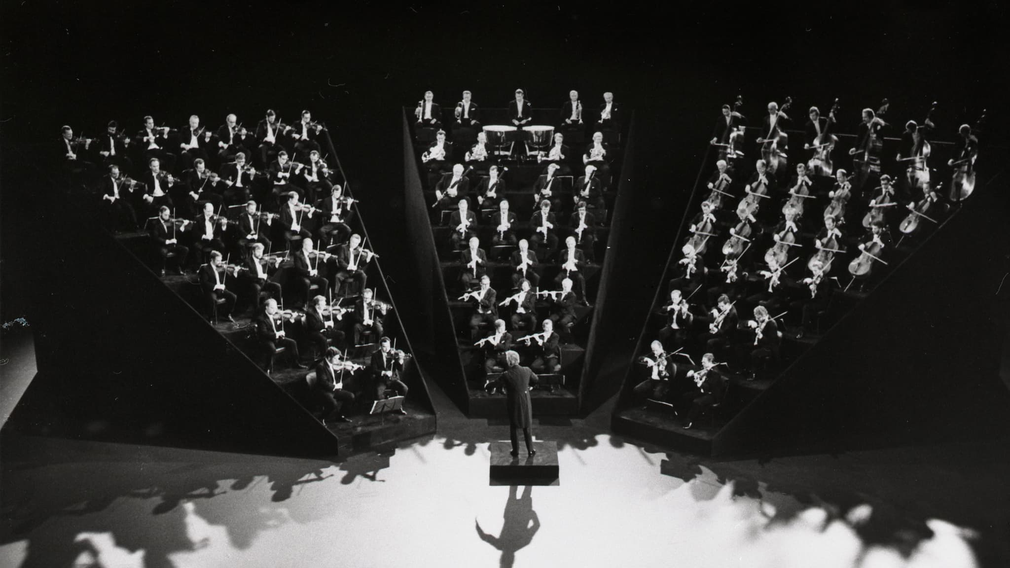 Karajan conducts Beethoven: Symphony No.3 "Eroica"