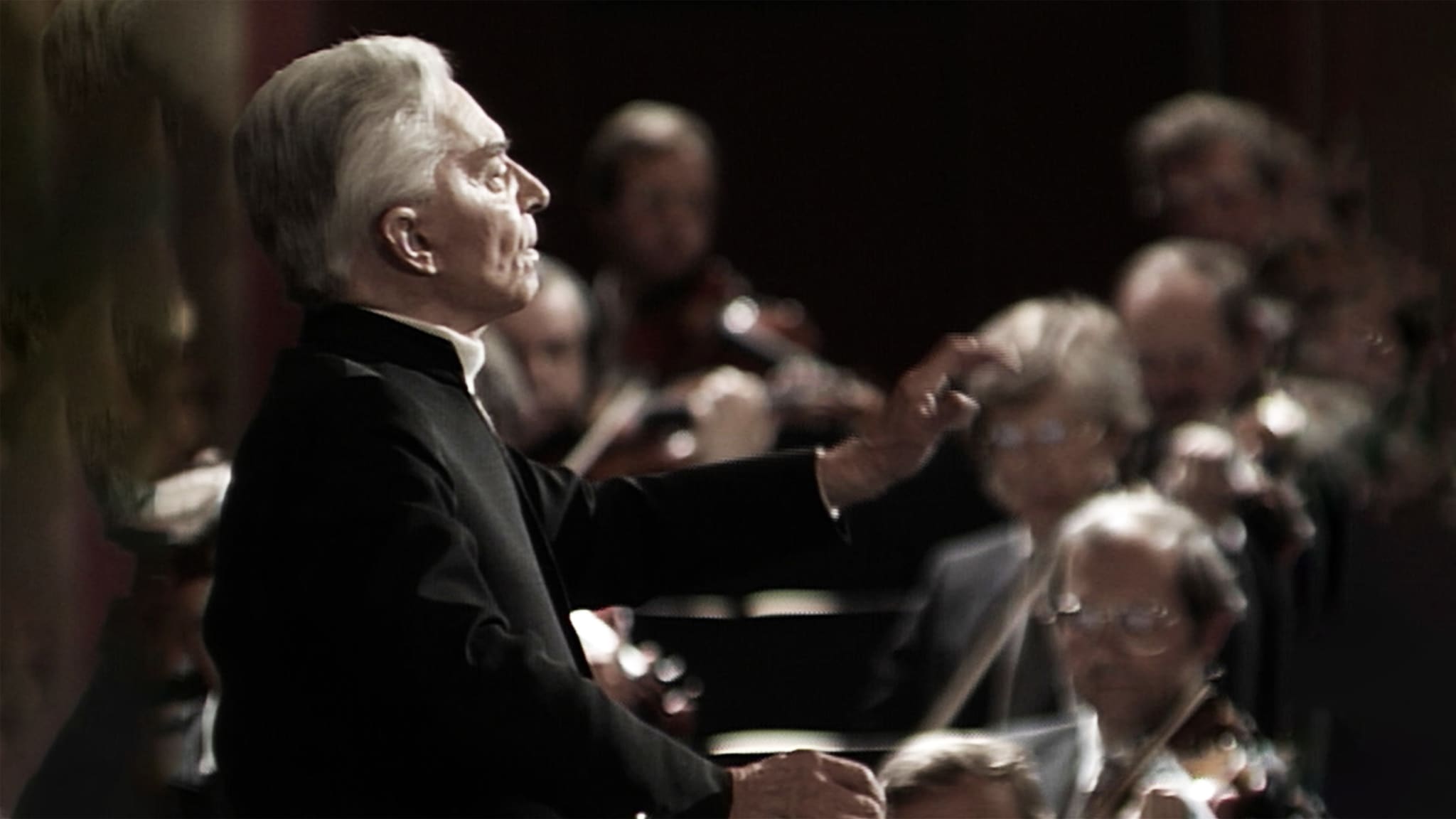 Karajan dirigiert Mozarts Requiem