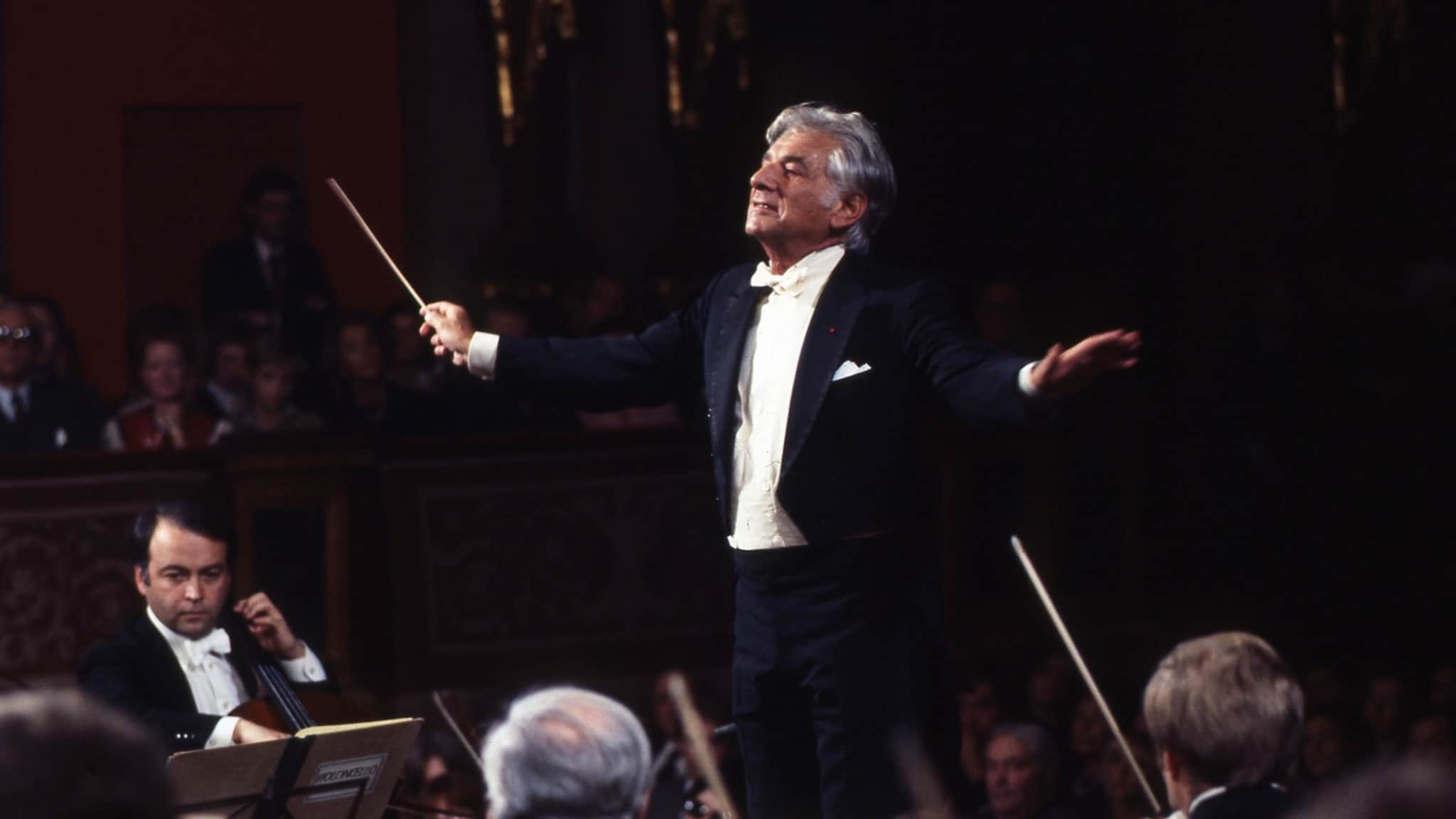 Bernstein dirigiert Beethovens Die Geschöpfe des Prometheus