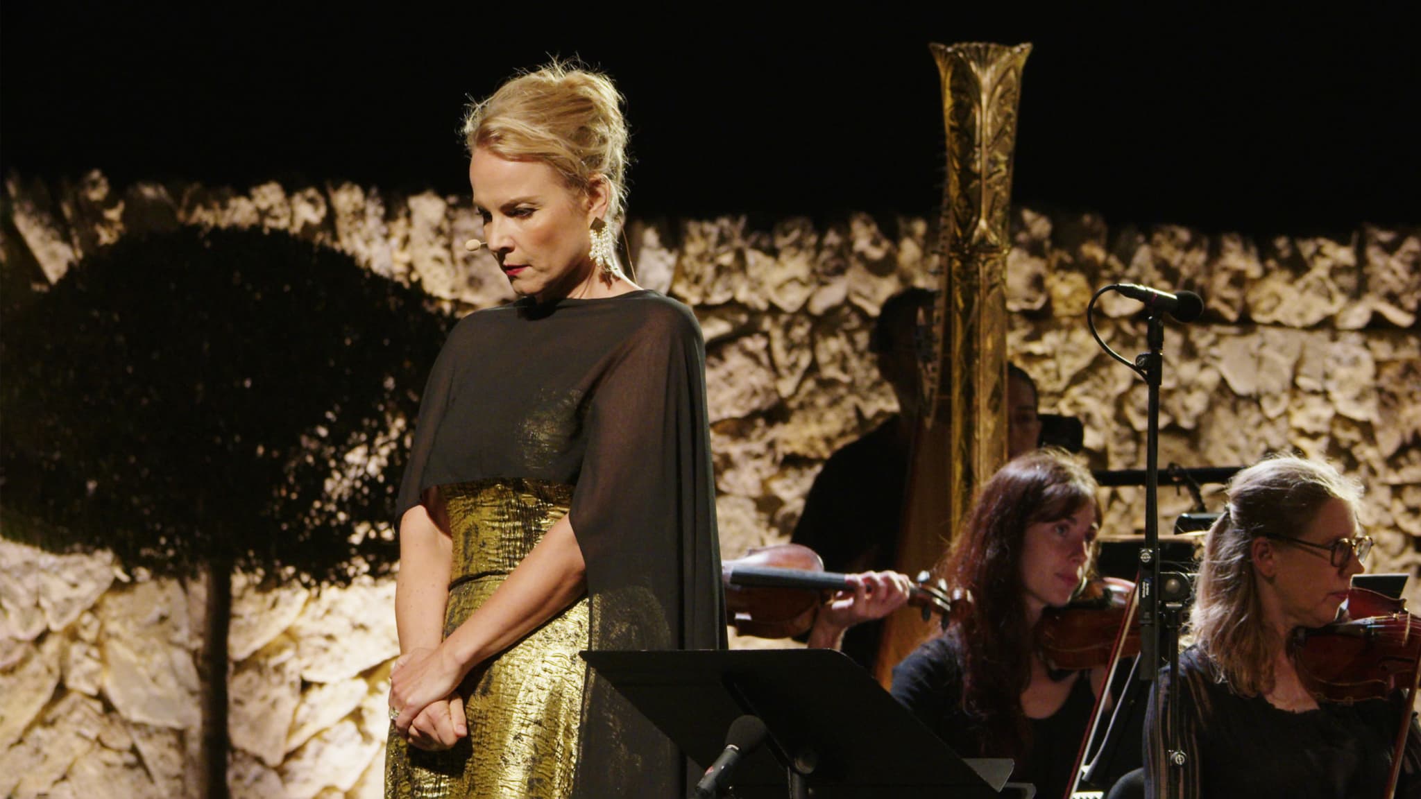 Elīna Garanča and Michael Fabiano in Cavalleria rusticana